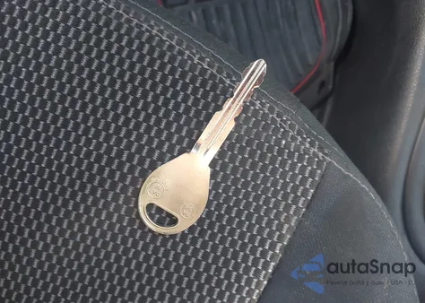 2015 Nissan Versa 1.6 Sv from USA, damaged, VIN 3N1CN7AP1FL927591